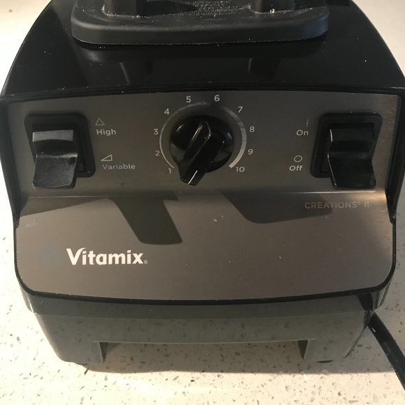 Vitamix Creations II Blender Low Profile Container - Picture 2 of 8